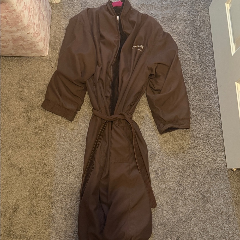 Laniwai A Disney Spa Brown Robe Aulani Resort